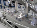 Impianto Volkswagen per il riciclo delle batterie a ioni di litio (ANSA)