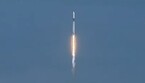 Il lancio del Falcon 9 che porta in orbita la navetta Crew 5 (fonte: NASA TV) (ANSA)