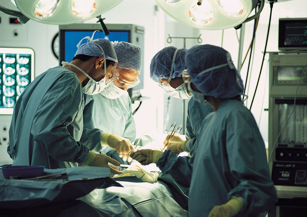 Tumore alla prostata, arriva anche in Italia nuova chirurgia laser © ANSA