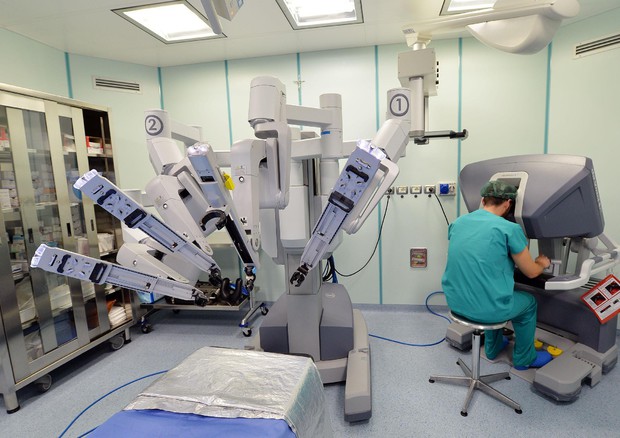 Salute: certificazione europea a robotica urologia Modena © ANSA