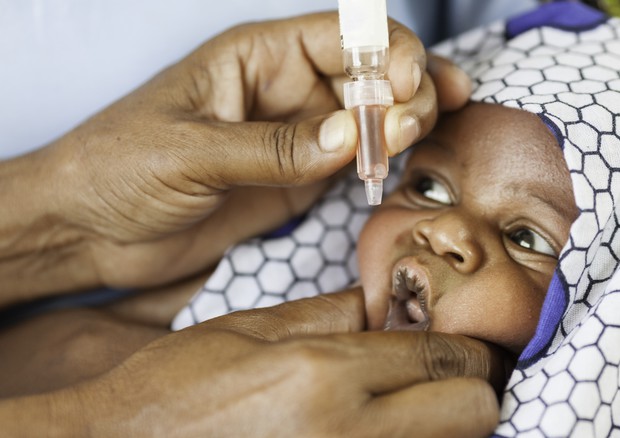 La vaccinazione di un bimbo © Ansa