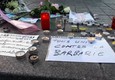 Strasburgo, fiori e candele nei luoghi dell'attentato © ANSA