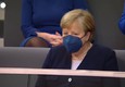 Germania, la standing ovation per Angela Merkel in parlamento © ANSA