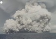 Tonga isolata dal mondo, allarme per una nuova eruzione © ANSA