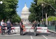 Usa, si lancia con l'auto sul recinto di Capitol Hill e si suicida (ANSA)
