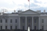 Trump: preghiera di protesta davanti a Casa Bianca (ANSA)