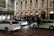 Tassisti in protesta a Milano, corteo di auto in centro