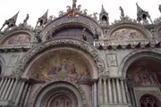Venezia, l'acqua alta piomba sulla citta': il Mose non e' attivo