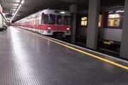 Coronavirus, ecco come si prende la metro a Milano