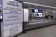 Covid, Linate: non tutti fanno il test in aeroporto