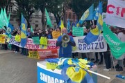 Cagliari, medici e infermieri in piazza per lo sciopero nazionale