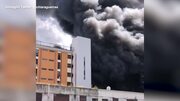 Incendio in una palazzina a Roma, almeno 7 feriti