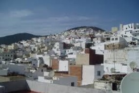 Una veduta della città marocchina di Tetouan che ospita il Festival del Cinema Mediterraneo (ANSA)