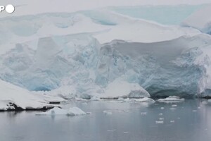 Allarme Antartide, mai cosi' poco ghiaccio da 44 anni (ANSA)