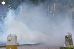 Kenya, lacrimogeni e arresti alla manifestazione anti-inflazione (ANSA)