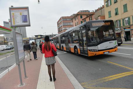 Bus a Genova © ANSA