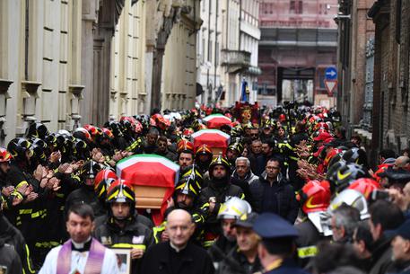 Un momento dei funerali ad Alessandria © ANSA