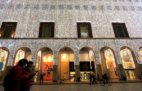 Luci di Natale a Milano © ANSA