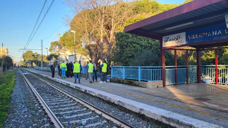 Investita da treno in Calabria © ANSA