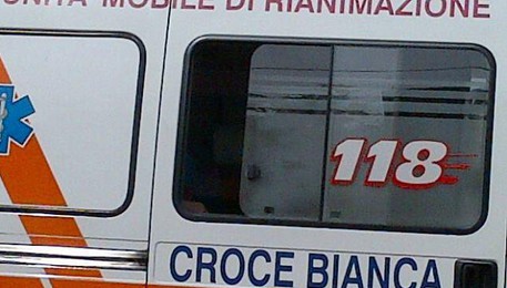 Ambulanza 118 Sardegna (ANSA)