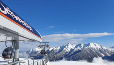 Norto sciatore in Val d'Ultimo (ANSA)