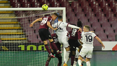 Calcio: Salernitana-Bologna 2-2 (ANSA)
