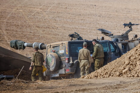 Israeli forces along the border with Gaza