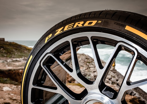 Pneumatici: Pirelli P Zero il migliore nel test di Auto Bild © 