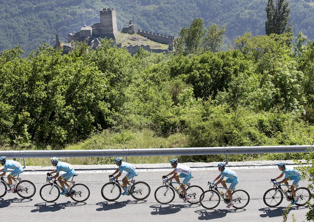 Giro d’Italia, ecco la spettacolare tappa in Valle d’Aosta © Ansa