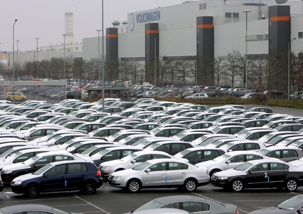 Germania: crolla il mercato dell'auto, ma meno che altrove © ANSA 