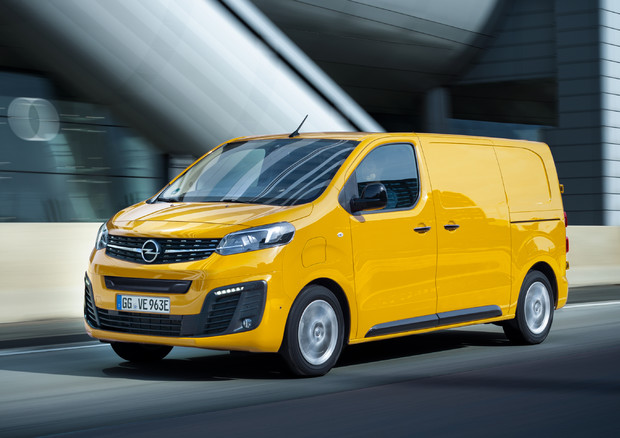 Opel Vivaro-e, van con 3 lunghezze e autonomia fino a 330 km © ANSA