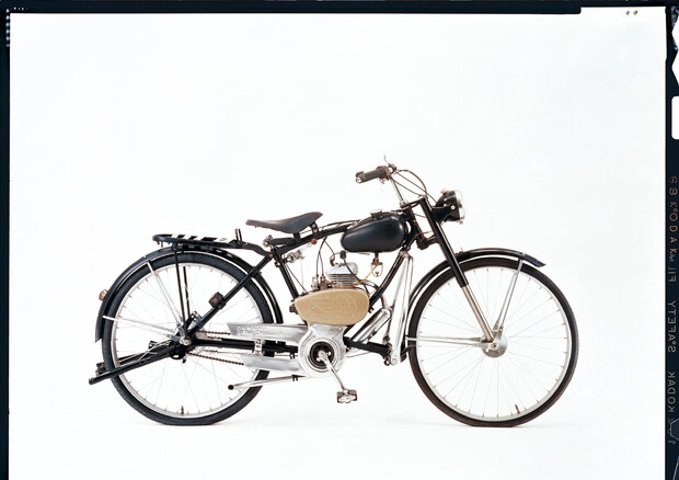 Suzuki, i primi 70 anni nel mondo delle due ruote (ANSA)