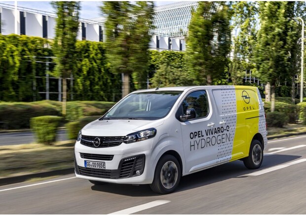 Opel Vivaro-e Hydrogen vince il premio KS Energia e Ambiente © ANSA