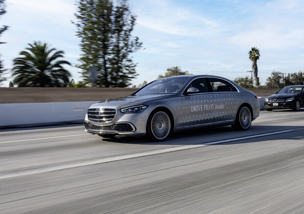 Mercedes porta la guida autonoma di livello 3 negli USA © ANSA