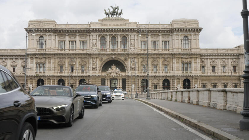 Mercedes-Benz Italia festeggia i suoi primi 50 anni - RIPRODUZIONE RISERVATA