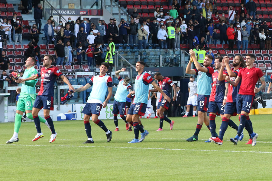 Soccer: Serie A, Cagliari- Sampdoria © 