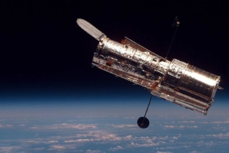 Un problema a uno dei giroscopi del telescopio spaziale Hubble ha costretto la Nasa a sospendere la sua attività, iniziata nel 1990 (fonte Nasa) - RIPRODUZIONE RISERVATA