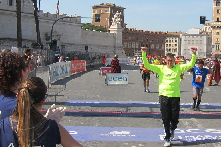 Donato alla Maratona di Roma, il glioblastoma non lo ferma -     RIPRODUZIONE RISERVATA