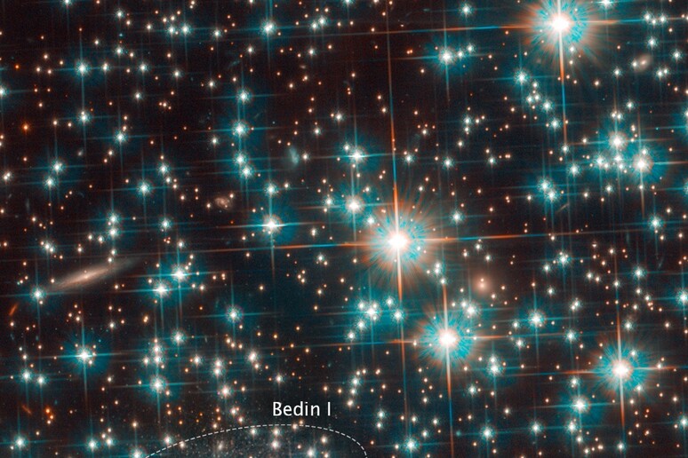 a galassia Bedin1 nascosta fra le stelle dell 'ammasso NGC 6752 (fonte: NASA, ESA, L. Bedin -INAF Osservatorio Astronomico di Padova) - RIPRODUZIONE RISERVATA