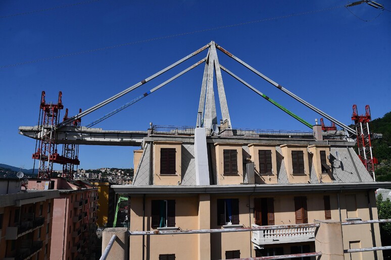 Ponte Genova: Bucci, esplosione il 28 giugno - RIPRODUZIONE RISERVATA