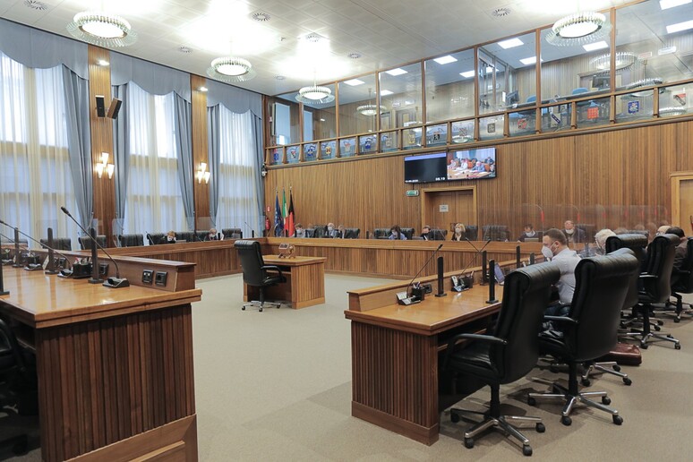 Consiglio regionale Valle d 'Aosta, seconda e quinta commissione al lavoro - RIPRODUZIONE RISERVATA