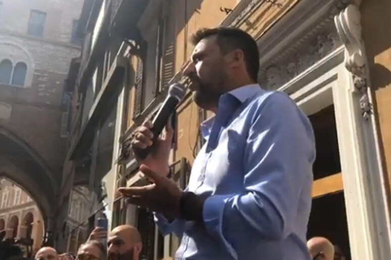 Salvini a Fabriano inaugura la nuova sede della Lega - RIPRODUZIONE RISERVATA
