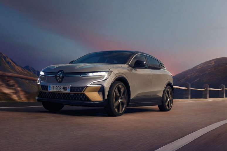 Renault Megane Electric: i prezzi della berlina del futuro - RIPRODUZIONE RISERVATA