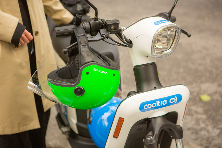 Scooter sharing, spinta a mercato globale della mobilità - RIPRODUZIONE RISERVATA