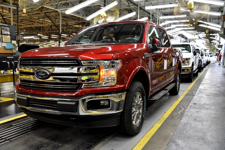 Ford prende provvedimenti per fronteggiare la crisi dei chip - RIPRODUZIONE RISERVATA