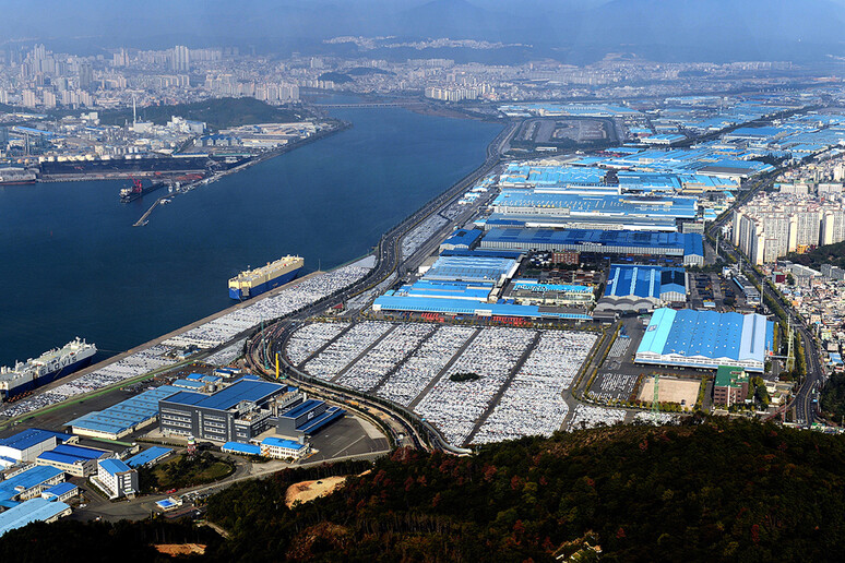 Hyundai ferma per mancanza chip fabbriche in Corea del Sud © ANSA/Hyundai