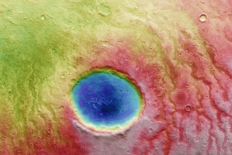 Un 'immagine di Marte ottenuta dai dati raccolti da Mars Express il 25 aprile 2022, nella regione chiamata Aonia Terra (Fonte: ESA/DLR/FU Berlin, CC BY-SA 3.0 IGO) - RIPRODUZIONE RISERVATA