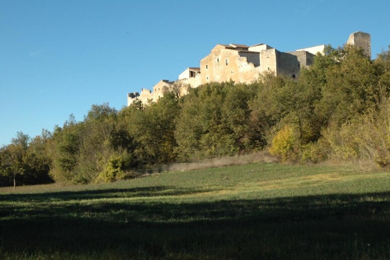 castel camponeschi - RIPRODUZIONE RISERVATA