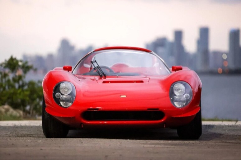 All 'asta da Sotheby 's l 'ultima Ferrari Dino 206 S © ANSA/Web