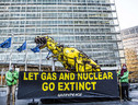 Nucleare e gas tassonomia Ue Greenpeace protesta Bruxelles (ANSA)